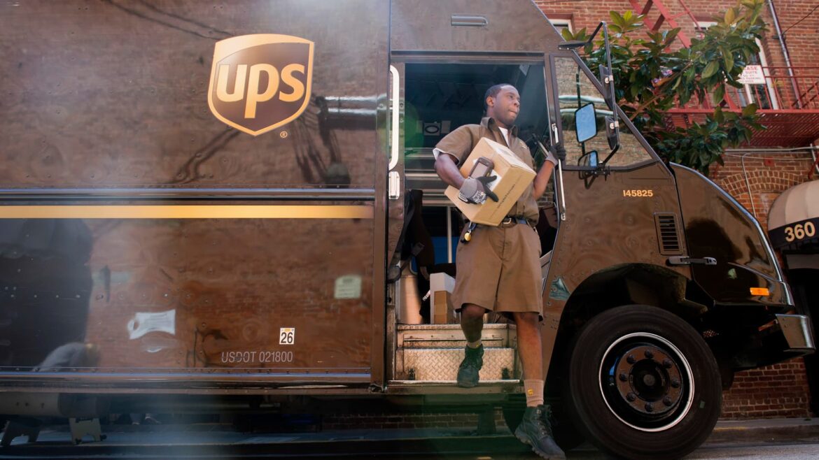 100421143-UPS-truck-deliveryman-gettyp.jpg